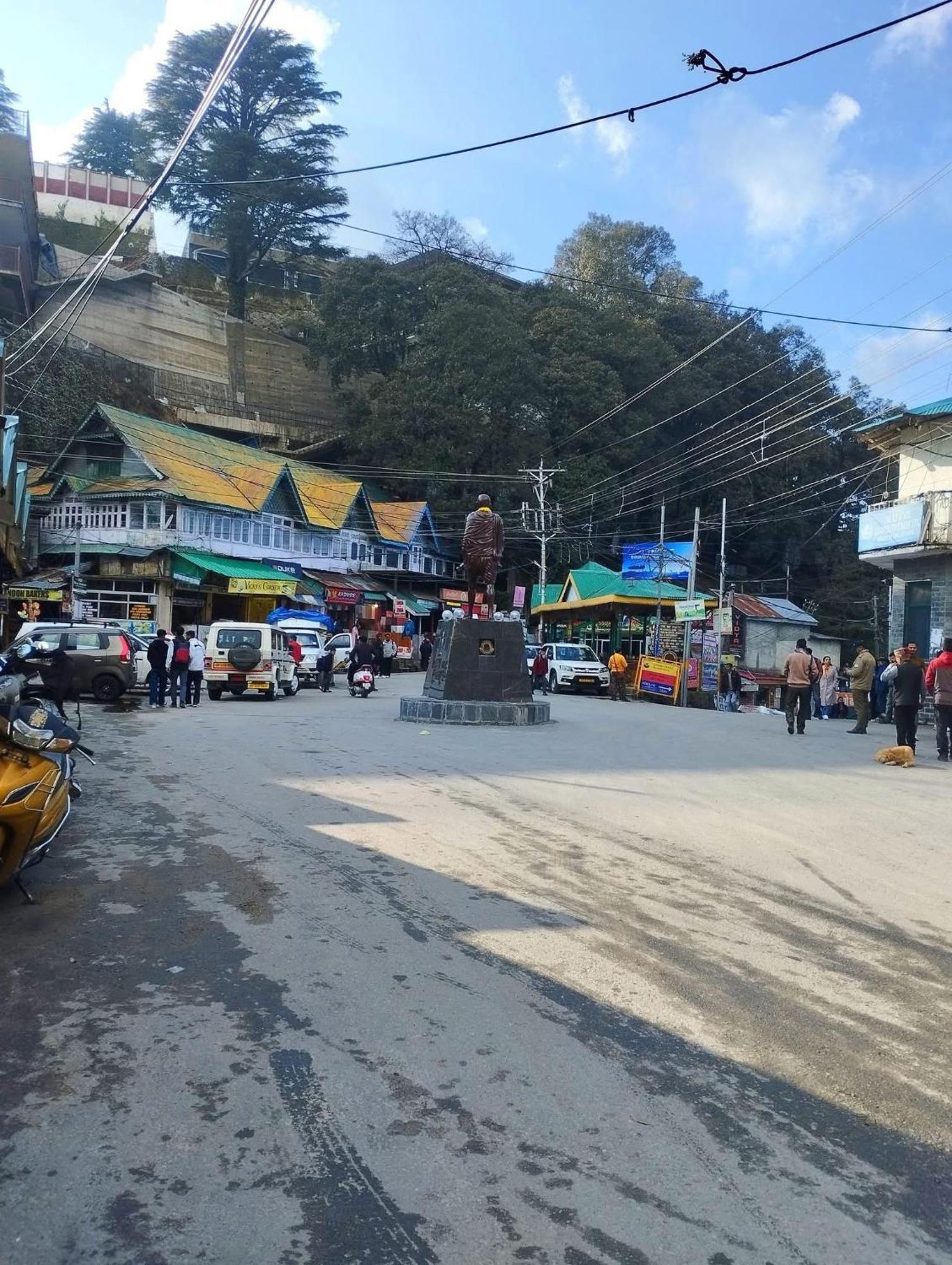 Aditya Homestay Dalhousie Dış mekan fotoğraf