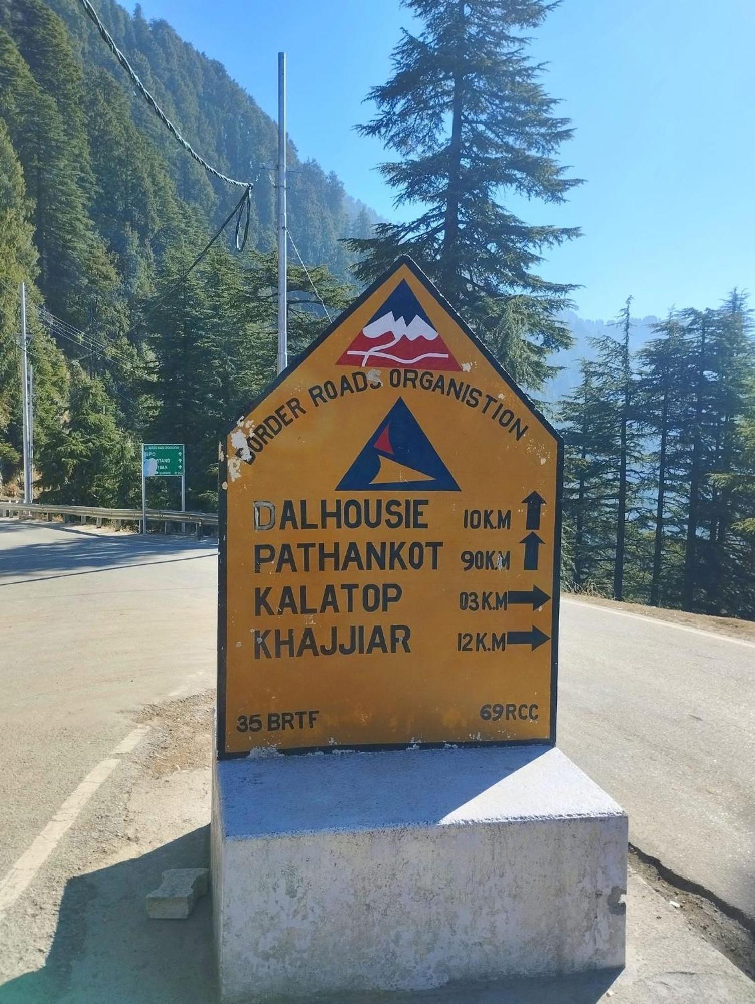 Aditya Homestay Dalhousie Dış mekan fotoğraf