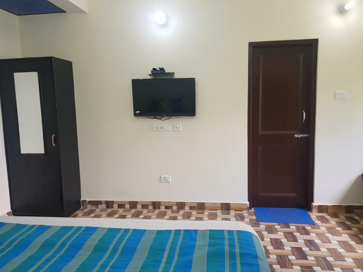 Aditya Homestay Dalhousie Dış mekan fotoğraf